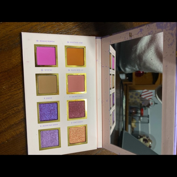 Spanglish eyeshadow palette - Picture 5 of 7